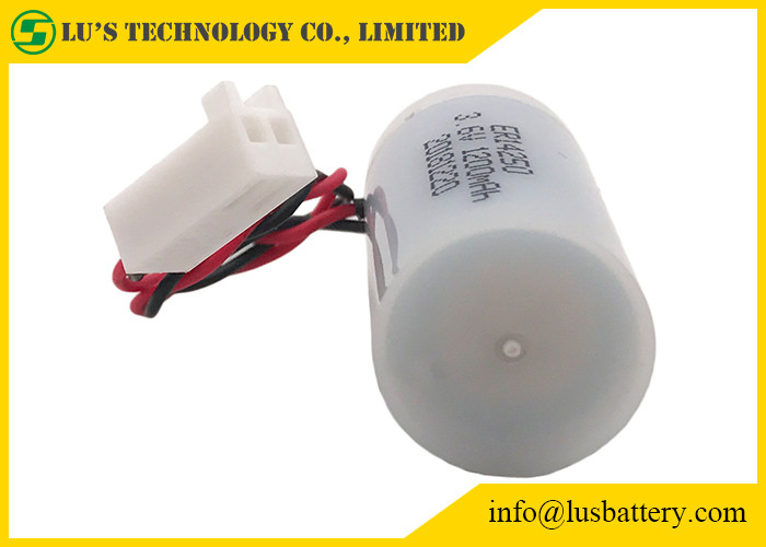 batteirs de la taille ER14250 3,6 V 1200mah lisocl2 des batteries 1/2AA avec le boîtier en plastique pour doser