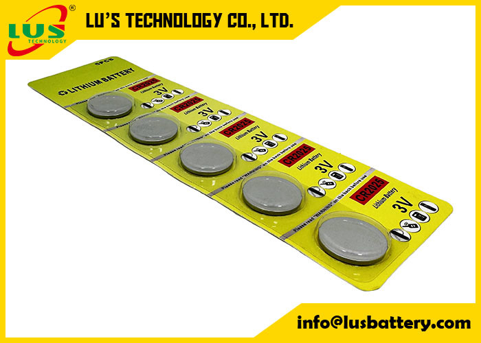 Pack de cinq piles au lithium 2025 à 3 volts pour pièces IEC CR2025 Remplacement de: 280-205, 5003LC, BR2025, DL2025, ECR2025