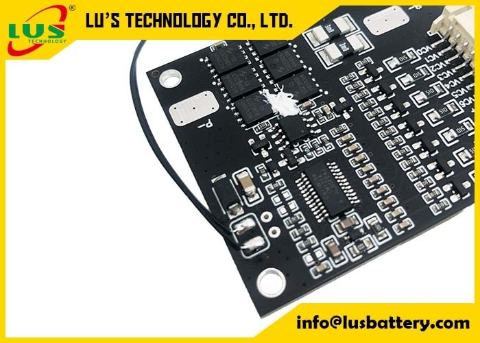 PCM Li Ion Battery Management System 10S 15A 36V Li Ion BMS de la batterie BMS